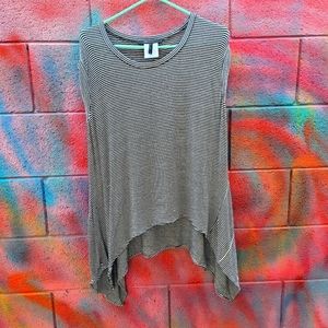 BCBGMAXAZRIA black & white striped sleeveless top